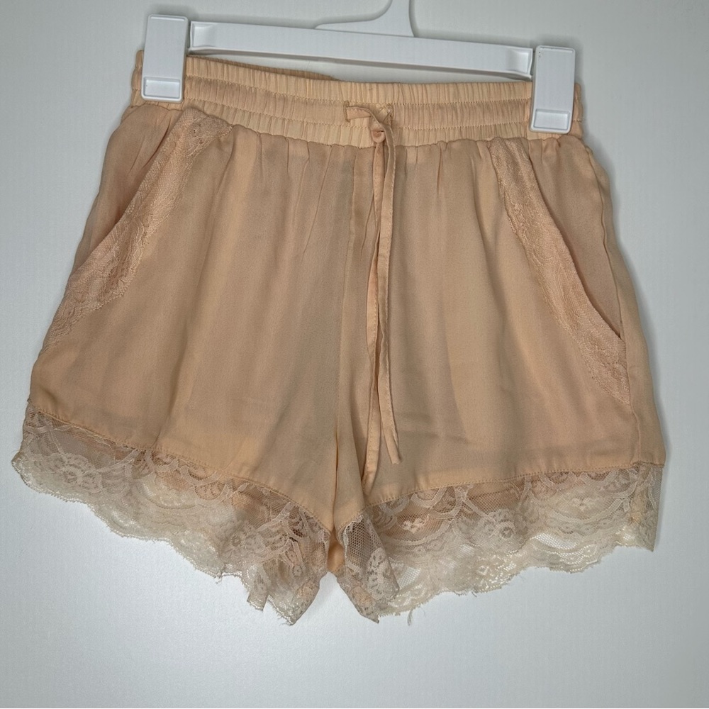 Rehab sheer lace pink shorts